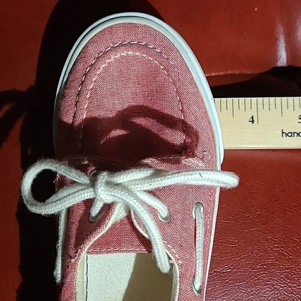 Gymboree sz child's 12 deckshoes